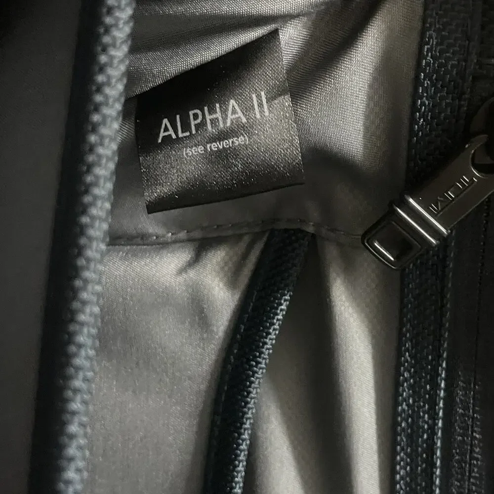Tumi Alpha II Brief Expandable Organizer Leather Black Business Laptop Travel
